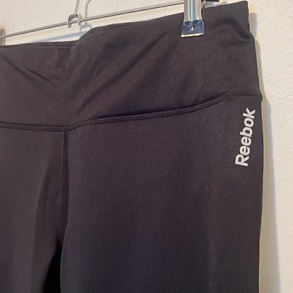 Reebok Women's Retro Triangle Print Athletic Leggings
